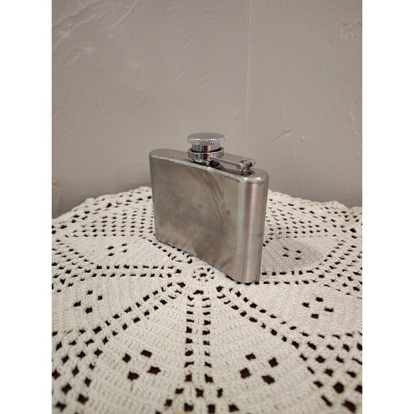 DEWAR'S STAINLESS STEEL 4OZ. SCOTCH WHISKEY Empty FLASK - Picture 3 of 10